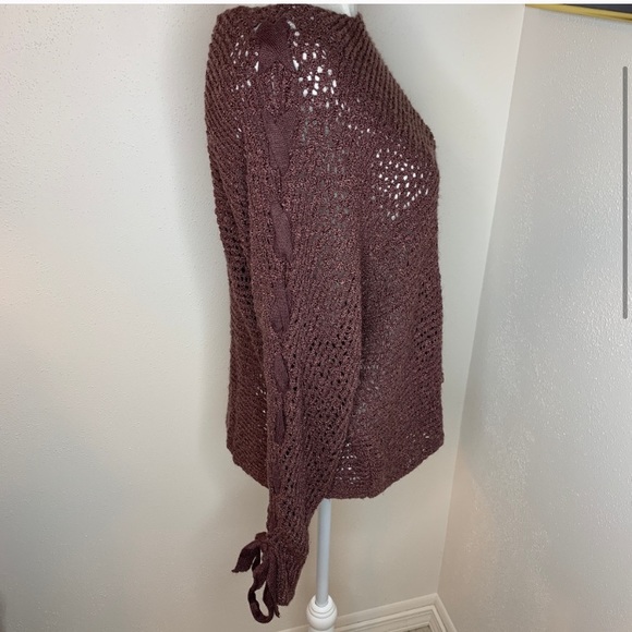 Purple peplum mesh sweater - Picture 2 of 4